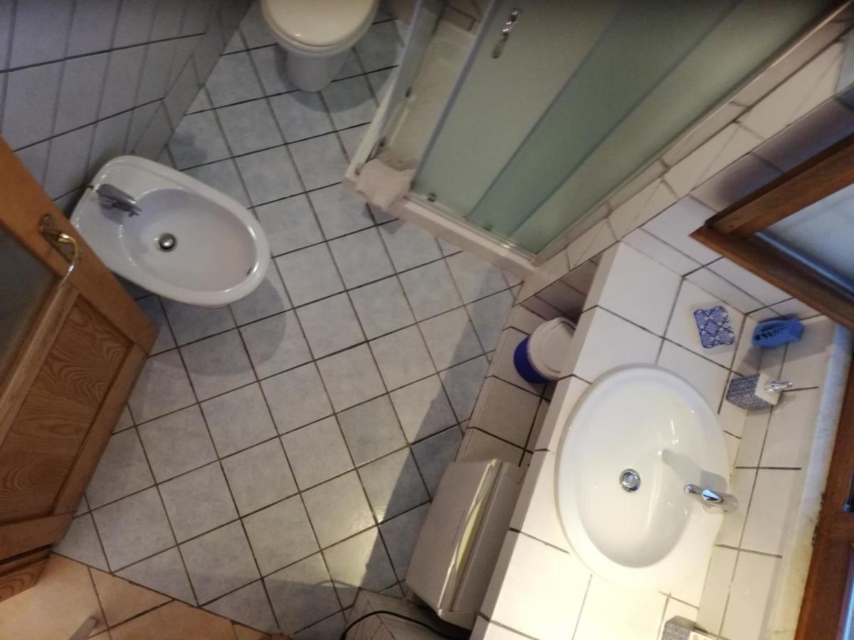 B&B La Taerra Porto San Paolo  Exteriör bild